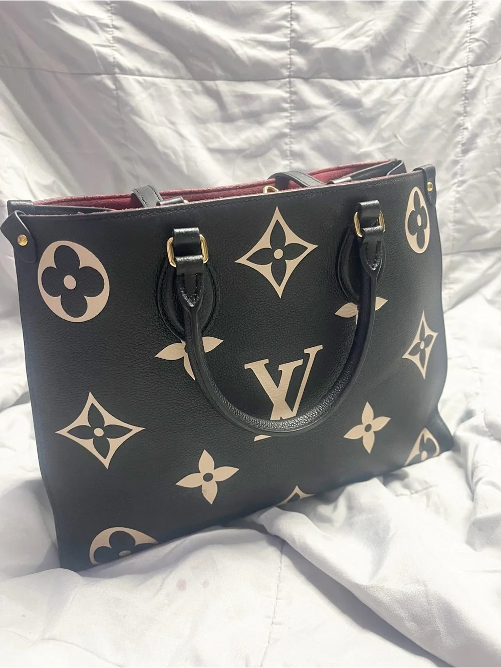 Authentic Louis Vuitton OnTheGo MM Tote — Black/Beige Monogram Empreinte